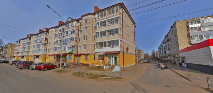 Нежилое помещение 1-го этажа, площадью 128,8 кв.м, расположенное по адресу: Ярославская область, р-н Рыбинский, г. Рыбинск, ул. Волочаевская, д. 49